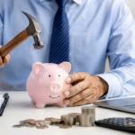 ¿Qué pasa con tus deudas si el banco cambia de dueño? Lo que debes saber para proteger tu dinero